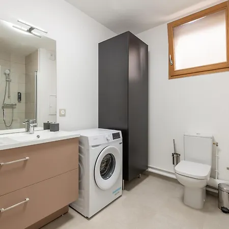 Apartment Prag - Le Penthouse De A 10 Minutes De Disneyland Paris - Parking & Wifi Gratuit